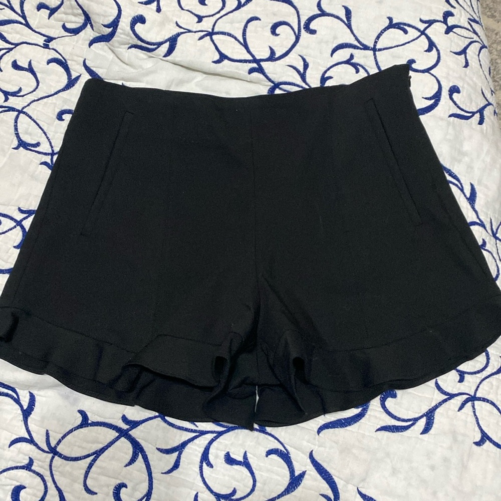 1.State black ruffle hem flat front shorts